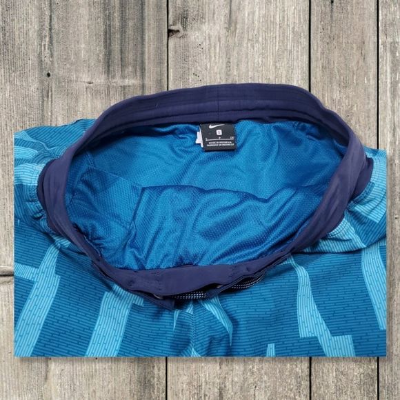 NIKE SHORTS - Picture 3 of 4